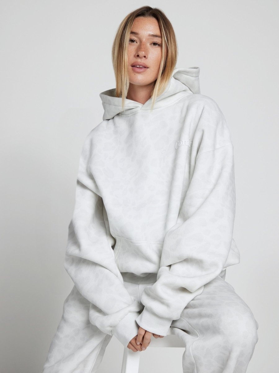 Minimalist Hoodie - SANVELIER SHOP