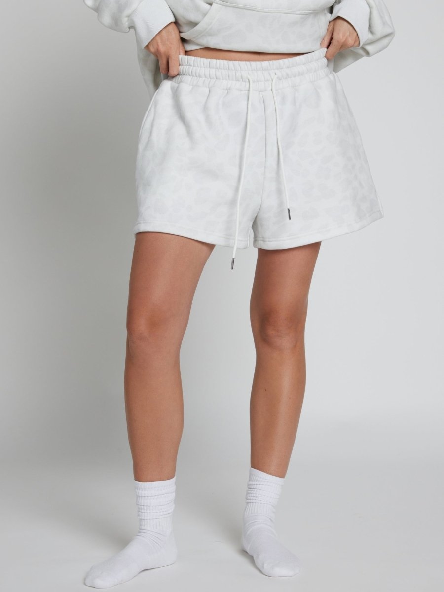 Minimalist Shorts - SANVELIER SHOP